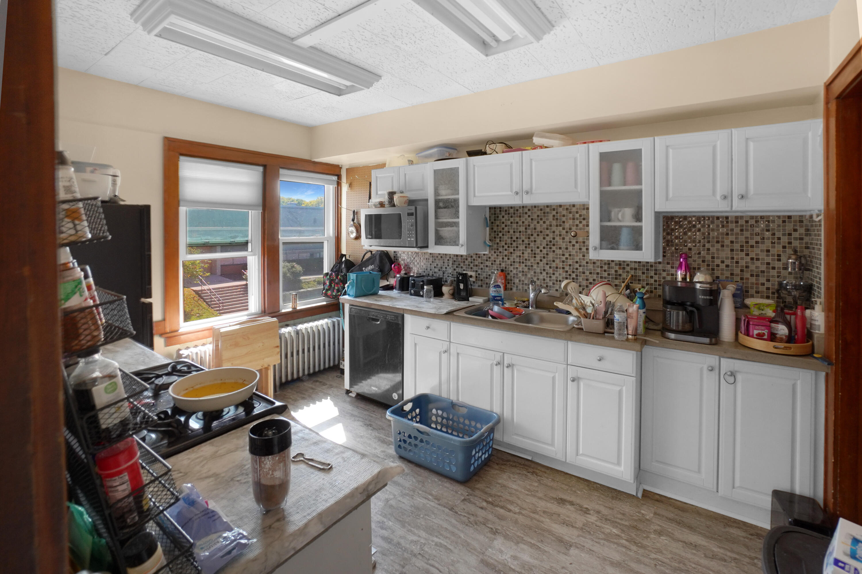 2191 South 60th Street West Allis, WI 53219 - Photo 14 of 27 Kitchen