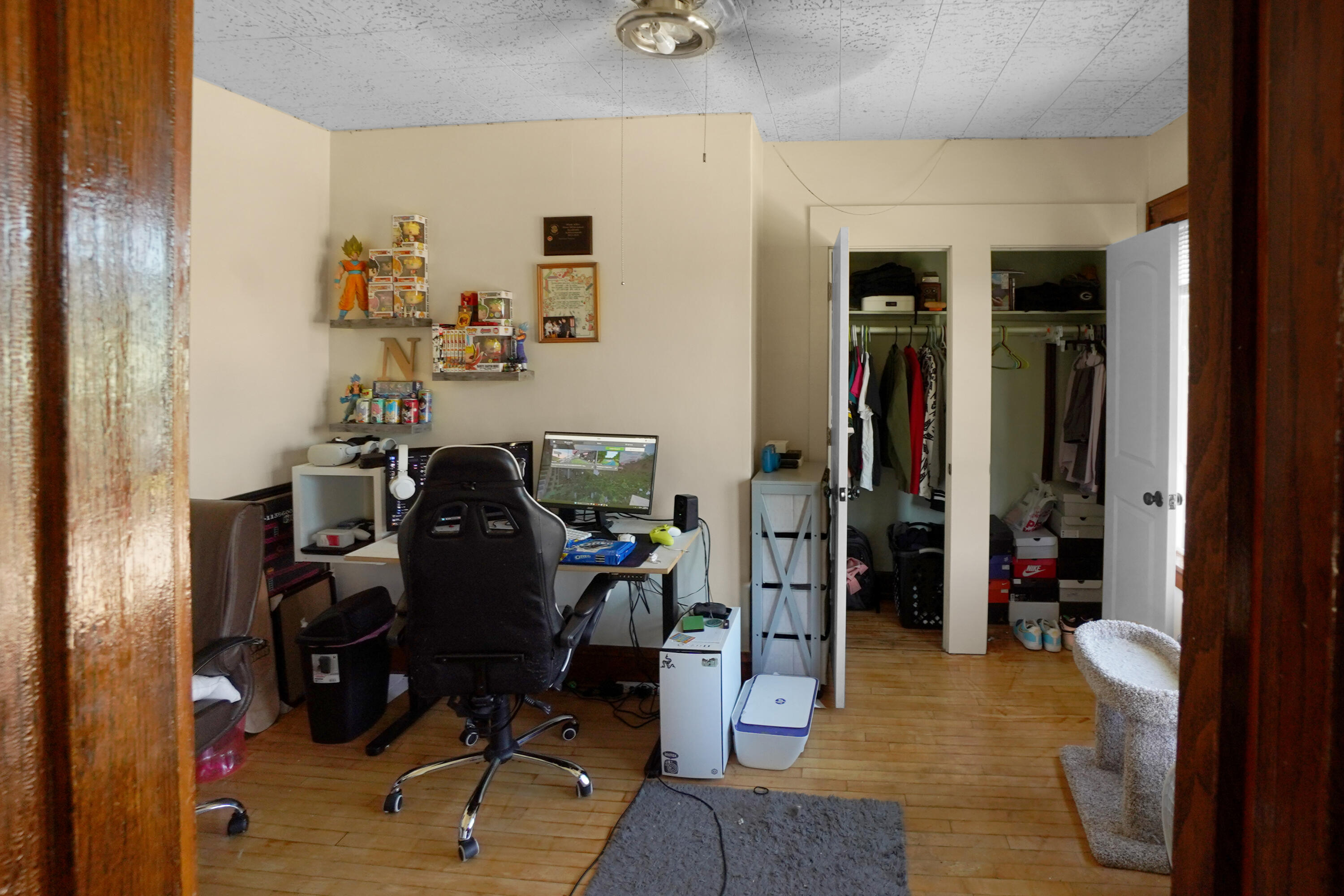 2191 South 60th Street West Allis, WI 53219 - Photo 18 of 27 Bedroom