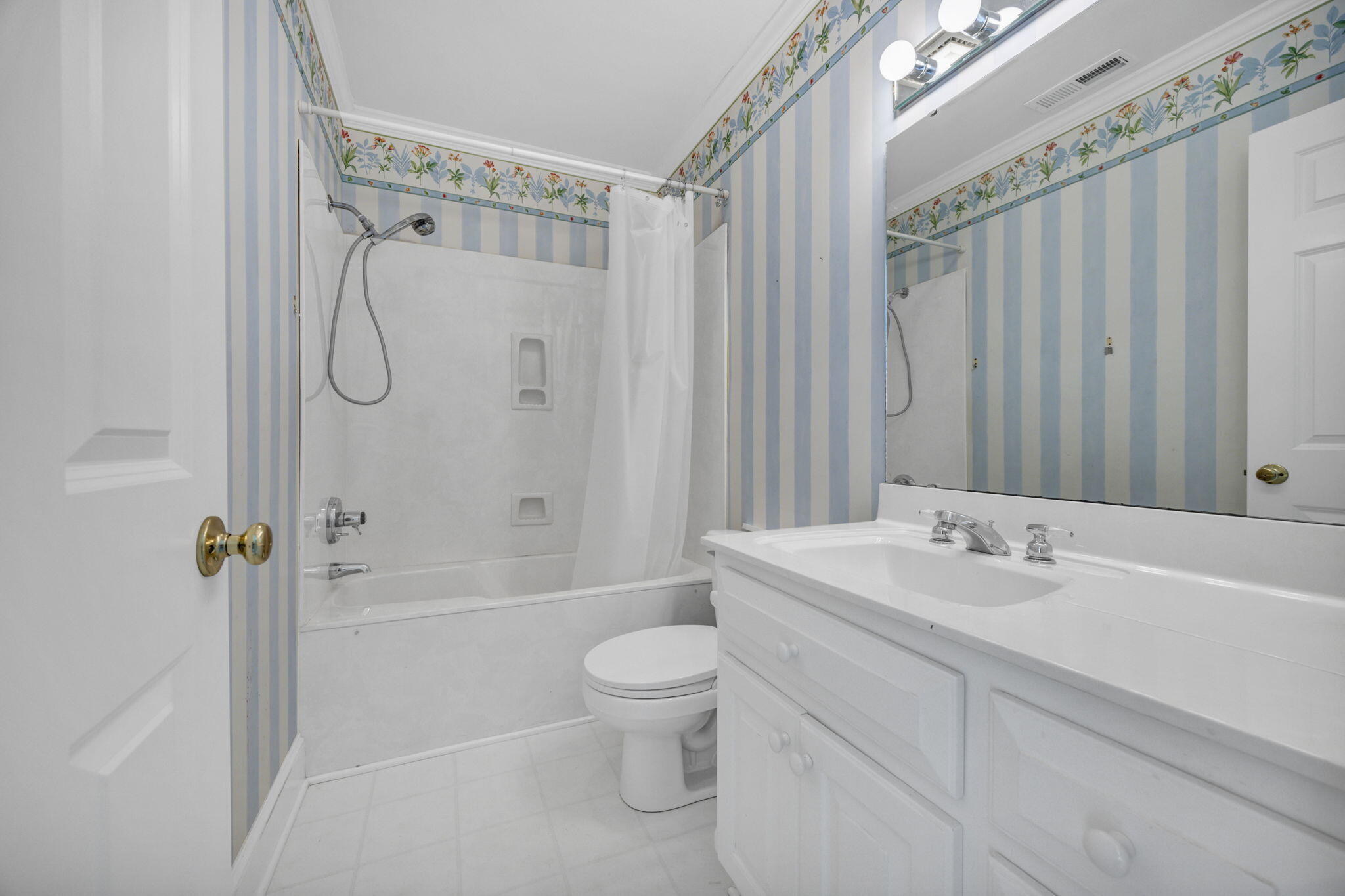 1176 Moore Road Northwest Orangeburg, SC 29118 - Photo 63 of 85 Bathroom