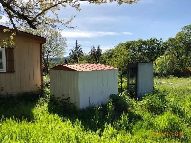 5830 Hugo Road Grants Pass, OR 97526 - Photo 3 of 5 Additional Photo