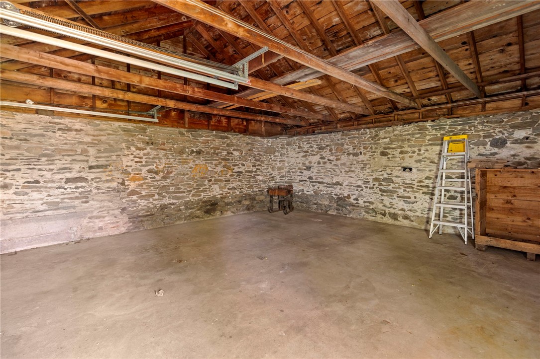 6 Baldwin Road Middletown, RI 02842 - Photo 49 of 50