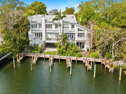 $1,195,000 | 1705 East Las Olas Boulevard, Unit 3, Fort Lauderdale, FL 33301