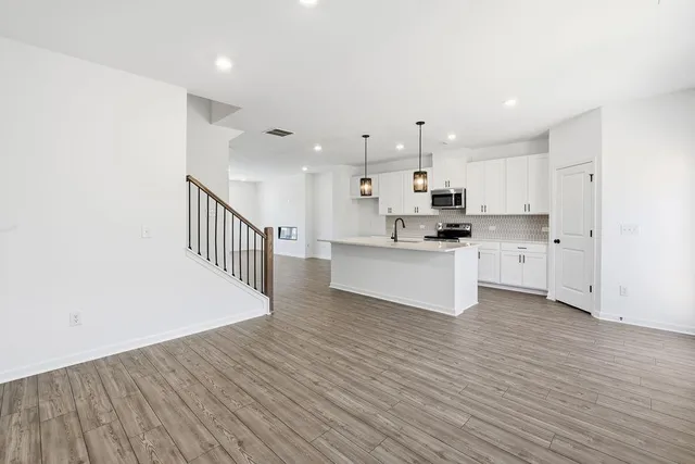 $483,990 | 3072 Hudson Glen Way, Dacula, GA 30019