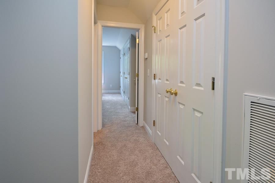 172 Sandstone Road Henderson, NC 27537 - Photo 21 of 30 Gallery Image 21