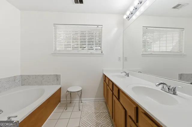 $385,000 | 575 Reed Street Southeast, Atlanta, GA 30312