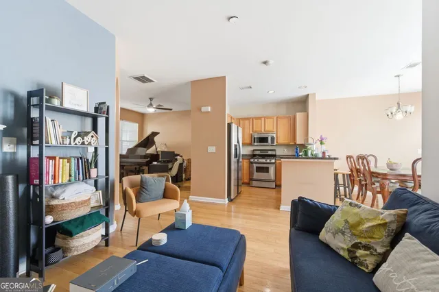 $385,000 | 575 Reed Street Southeast, Atlanta, GA 30312