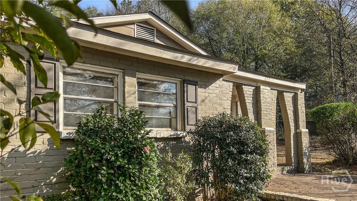 277 Evans Street Athens, GA 30606 - Photo 15 of 34 front NW