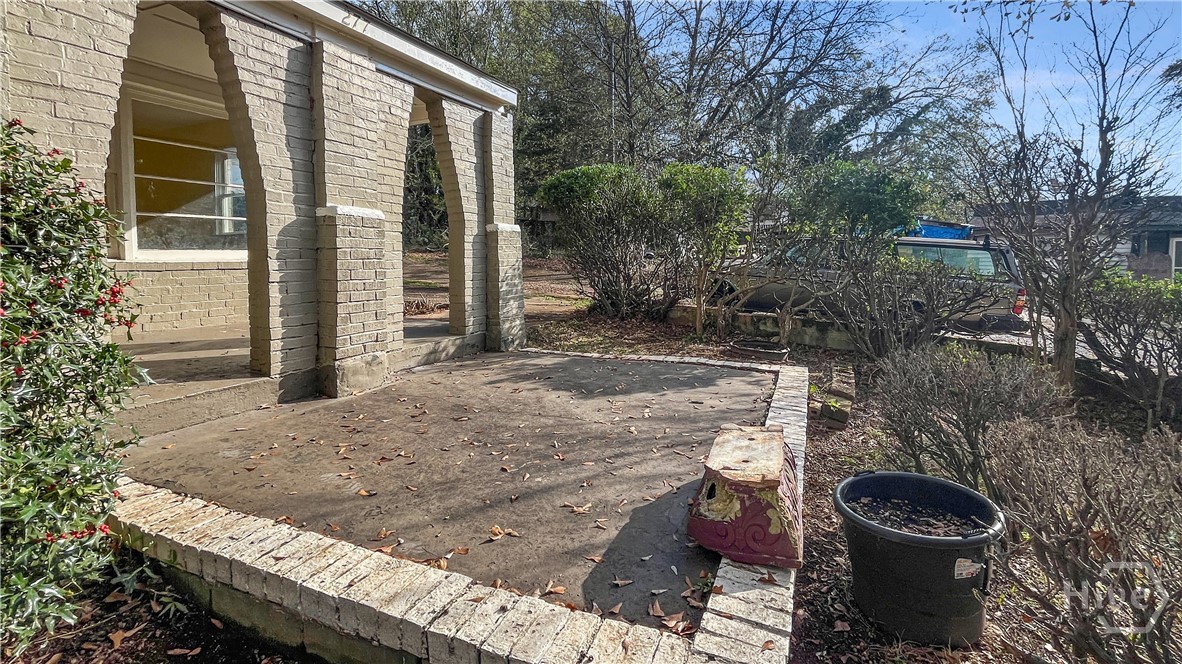 277 Evans Street Athens, GA 30606 - Photo 16 of 34 front patio