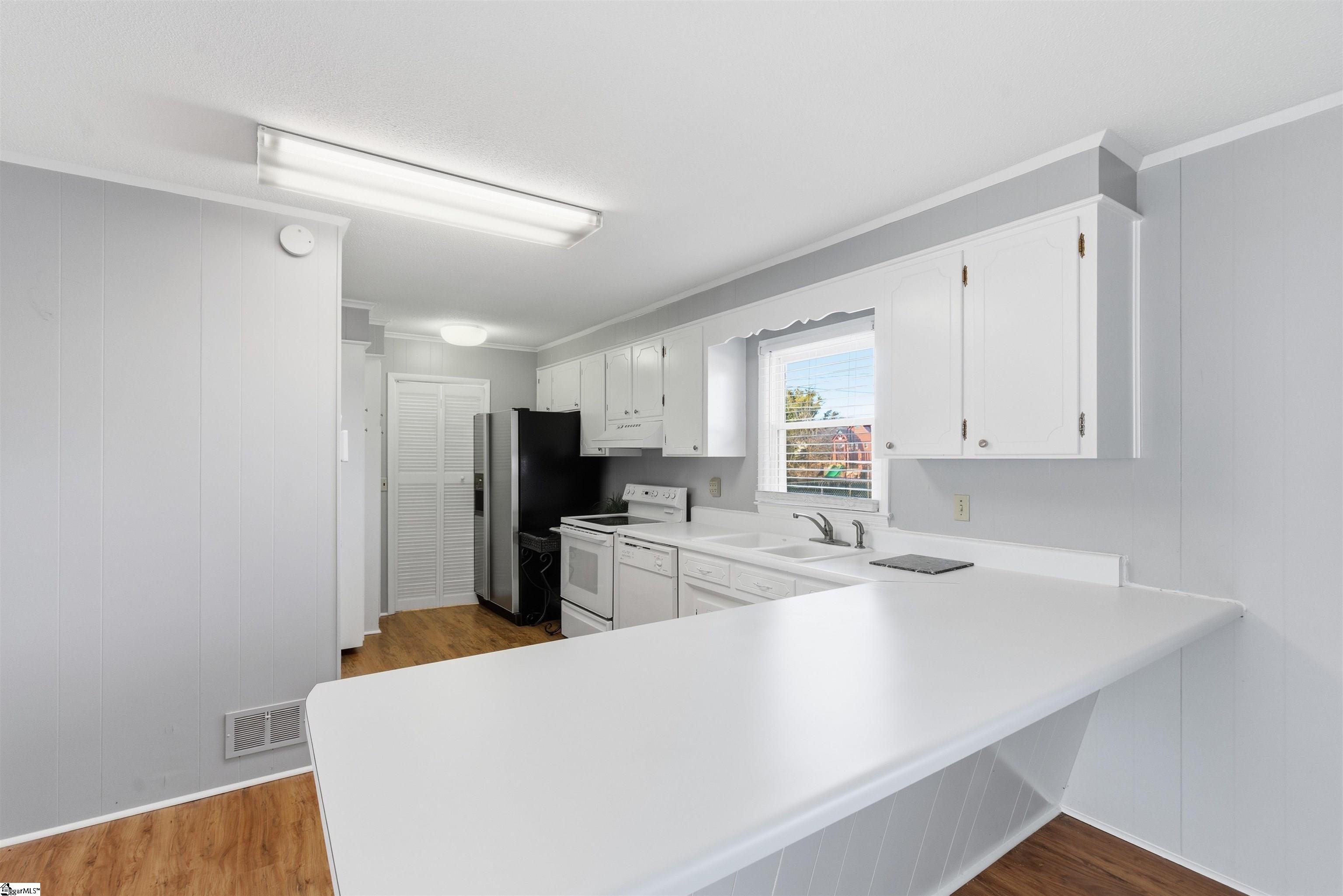 111 McDowell Drive Boiling Springs, SC 29316 - Photo 18 of 35