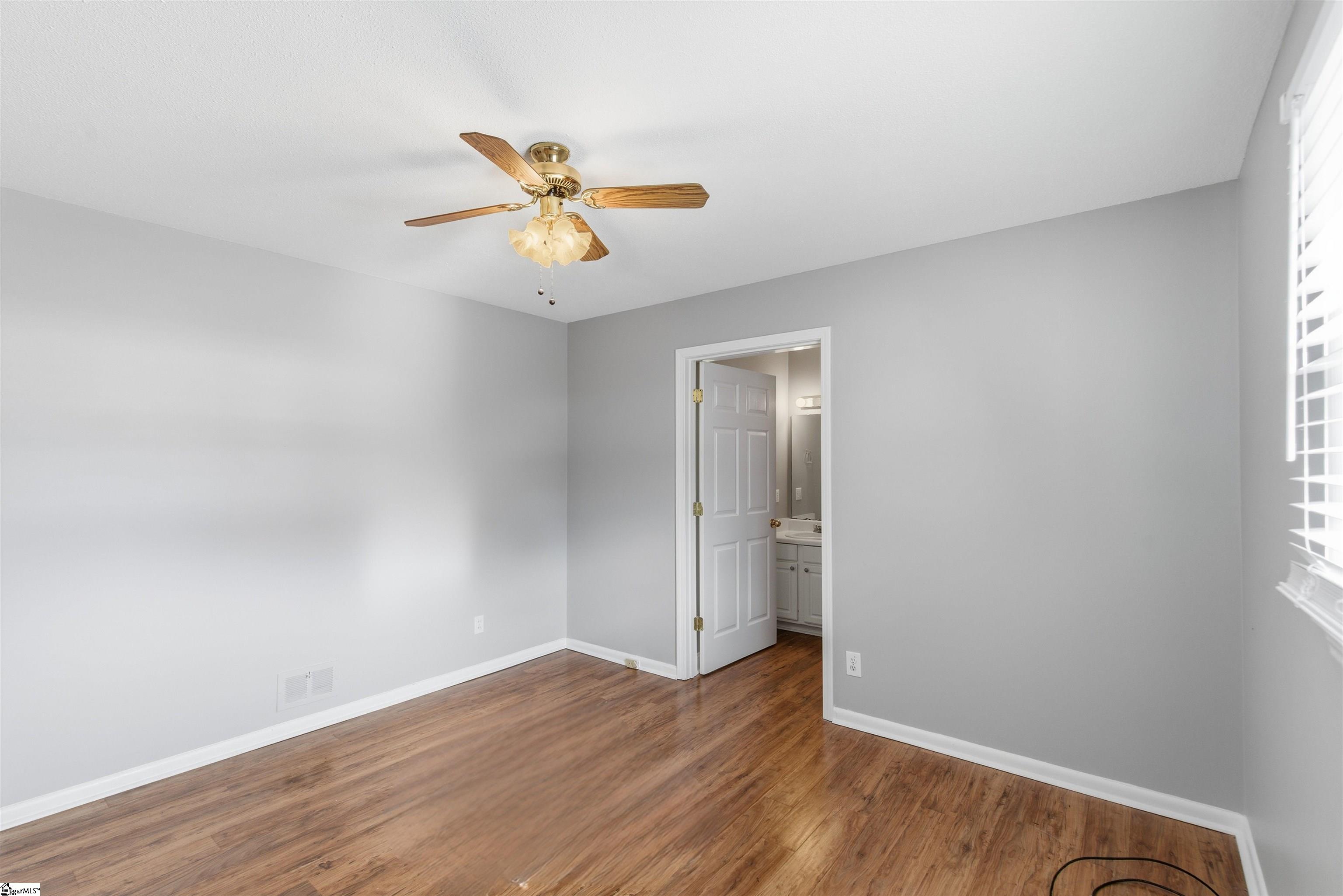 111 McDowell Drive Boiling Springs, SC 29316 - Photo 26 of 35