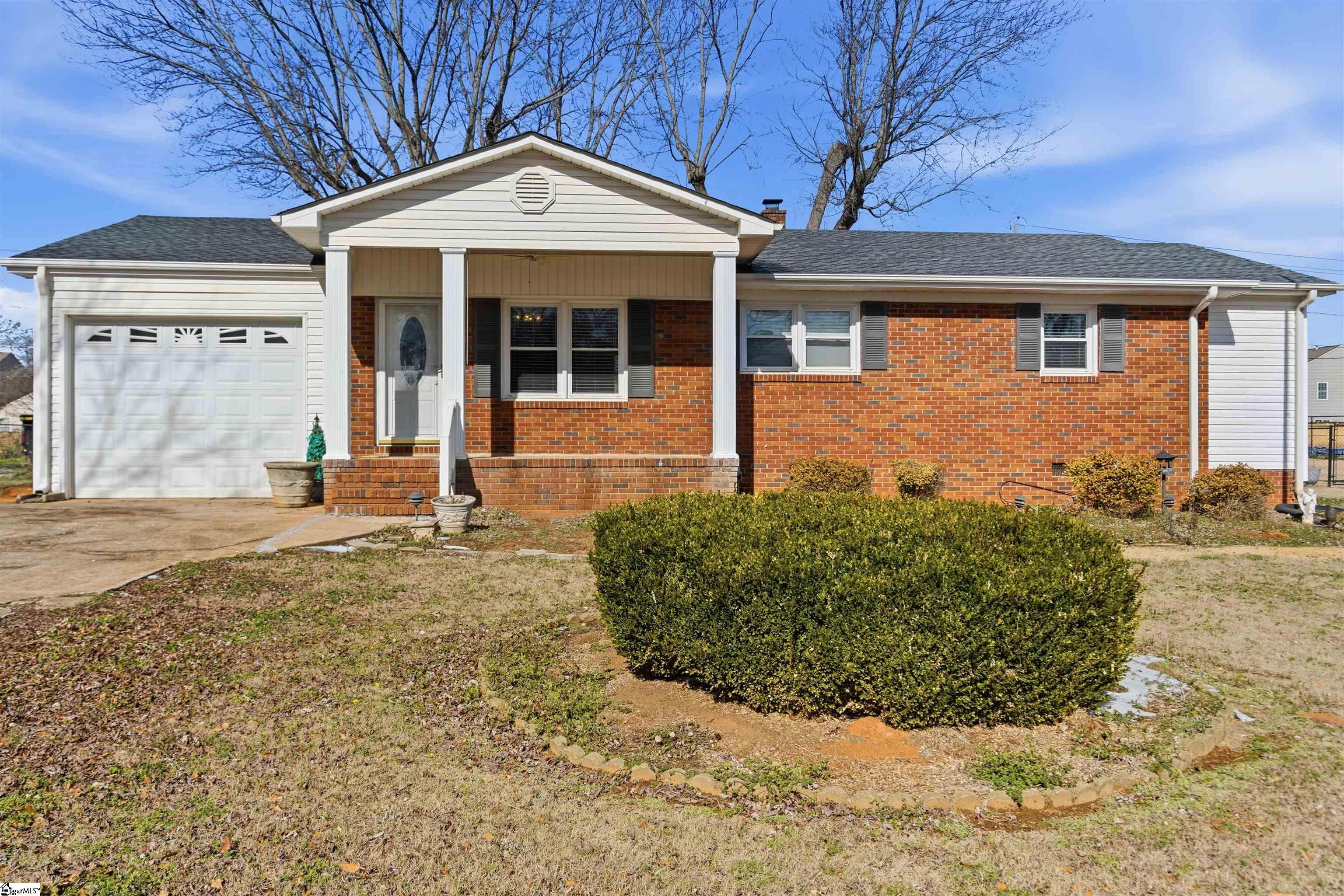 111 McDowell Drive Boiling Springs, SC 29316 - Photo 6 of 35