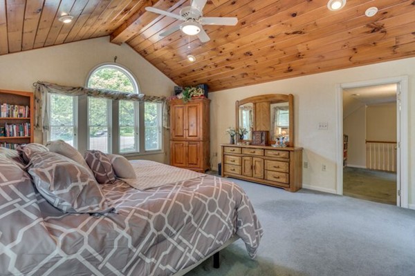 39 Fredrickson Road Billerica, MA 01821 - Photo 19 of 30 Gallery Image 19