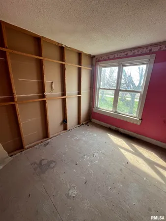 $50,000 | 423 Knox Road 2350 North, Rio, IL 61472