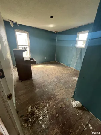 $50,000 | 423 Knox Road 2350 North, Rio, IL 61472