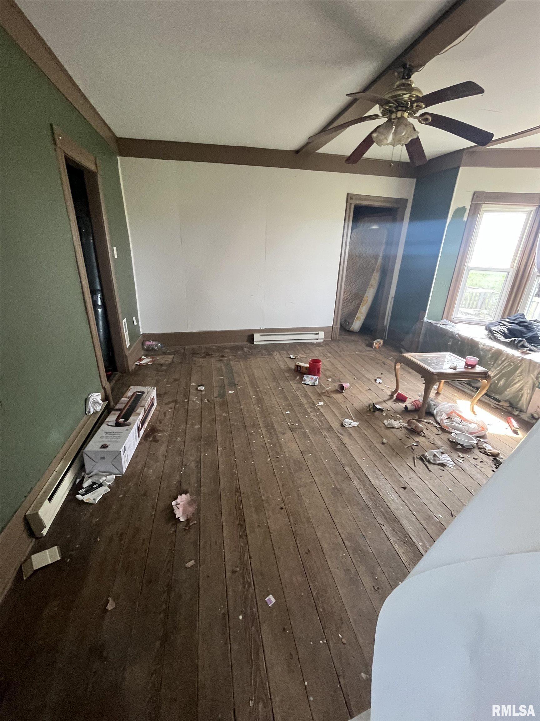 423 North Knox Road Rio, IL 61472 - Photo 4 of 22