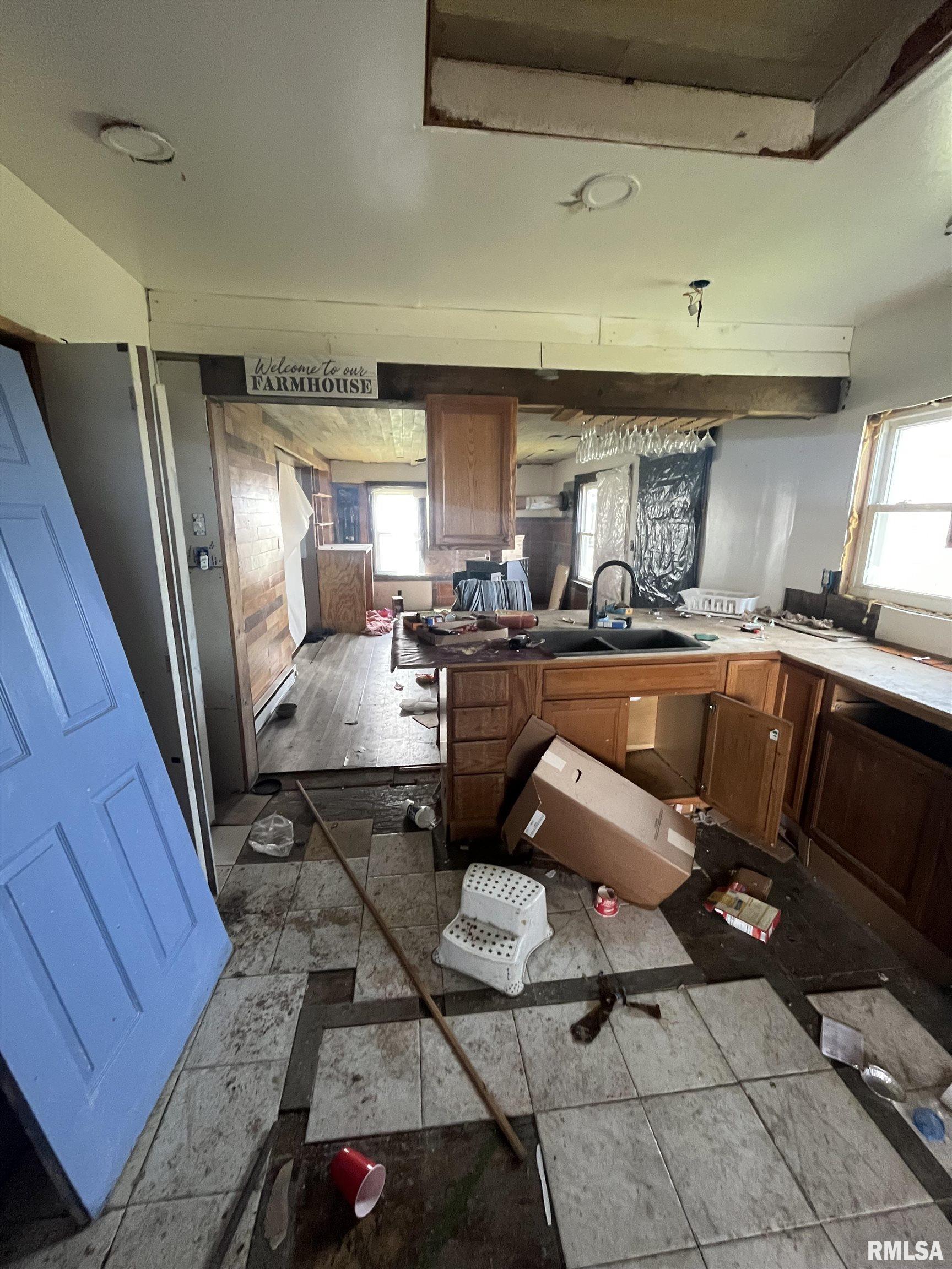 423 North Knox Road Rio, IL 61472 - Photo 6 of 22