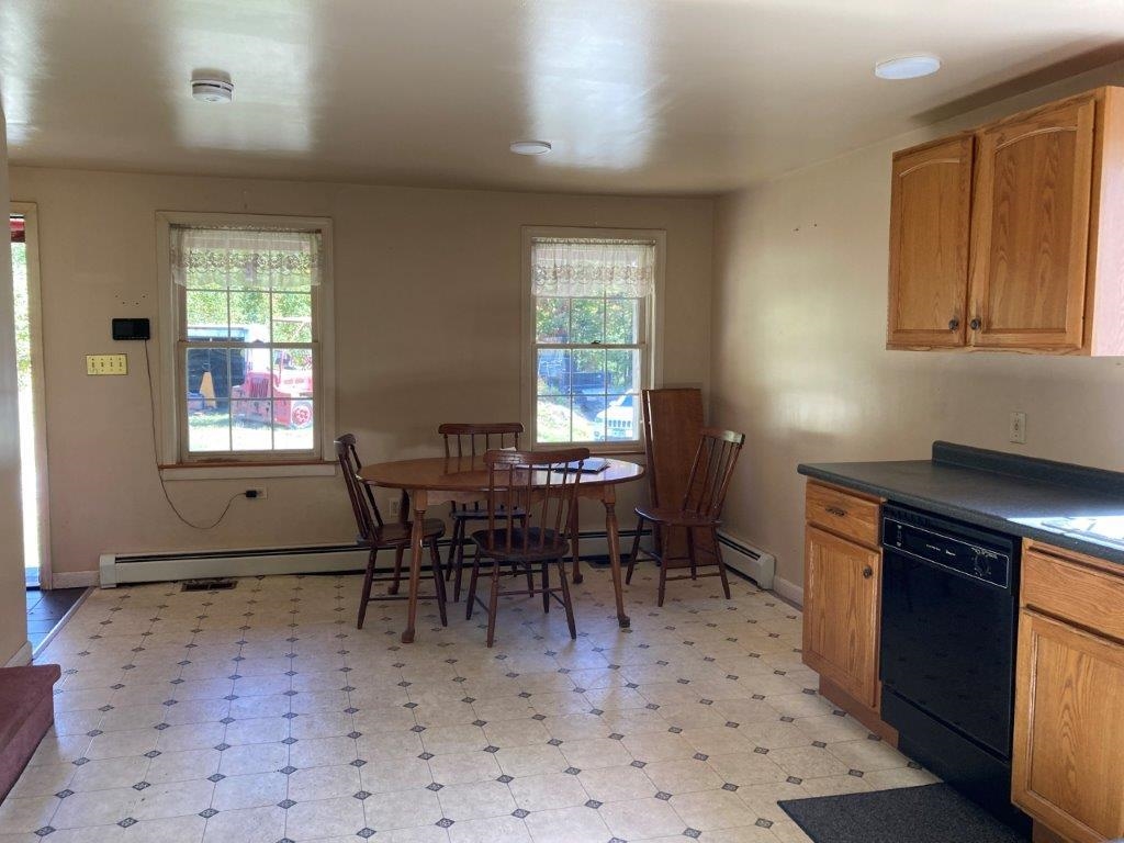 377 Kinsman Road Grafton, NH 03240 - Photo 7 of 40 Gallery Image 7