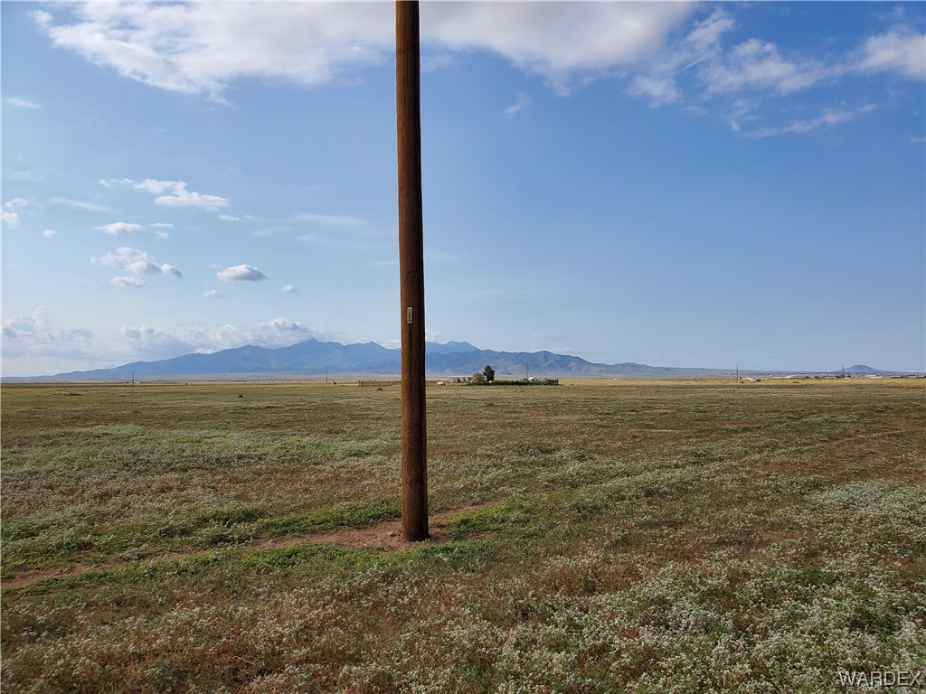 Lot 117 East Parker Road Kingman, AZ 86401 - Photo 15 of 20 a view of an ocean and beach