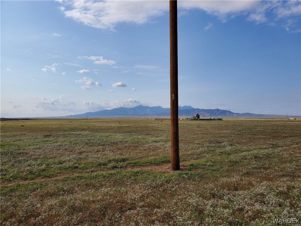 Lot 117 East Parker Road Kingman, AZ 86401 - Photo 16 of 20 a view of an ocean