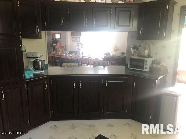 10222 Fox Hunters Road Benton, IL 62812 - Photo 11 of 22