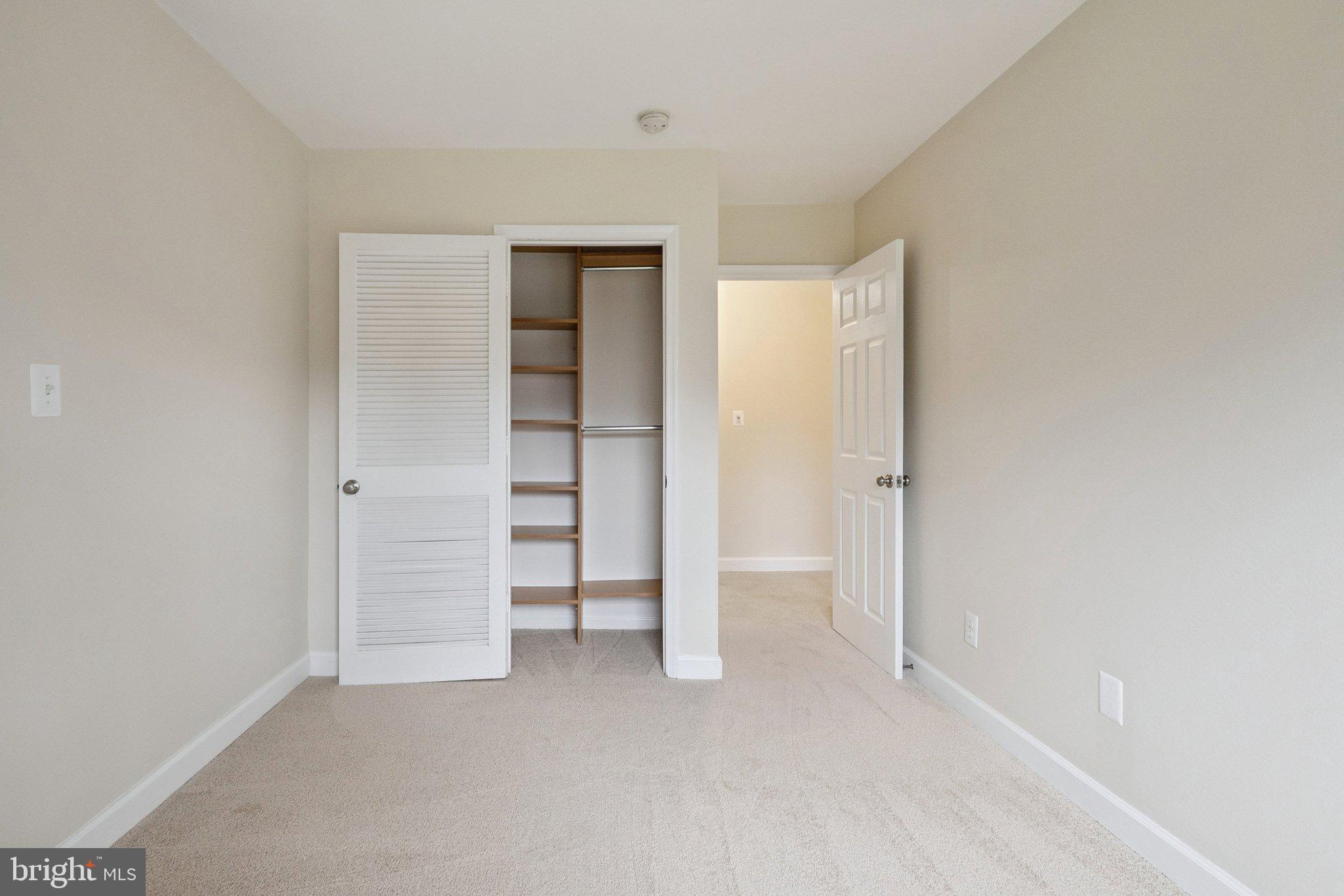 8312 Kingsgate Road, Unit 532 Springfield, VA 22152 - Photo 32 of 51 Custom closet Bedroom 3