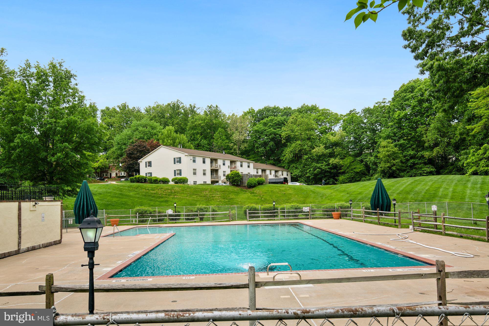 8312 Kingsgate Road, Unit 532 Springfield, VA 22152 - Photo 42 of 51 Prince James Pool