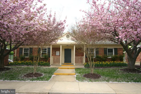 $414,900 | 8312 Kingsgate Road, Unit 532, Springfield, VA 22152