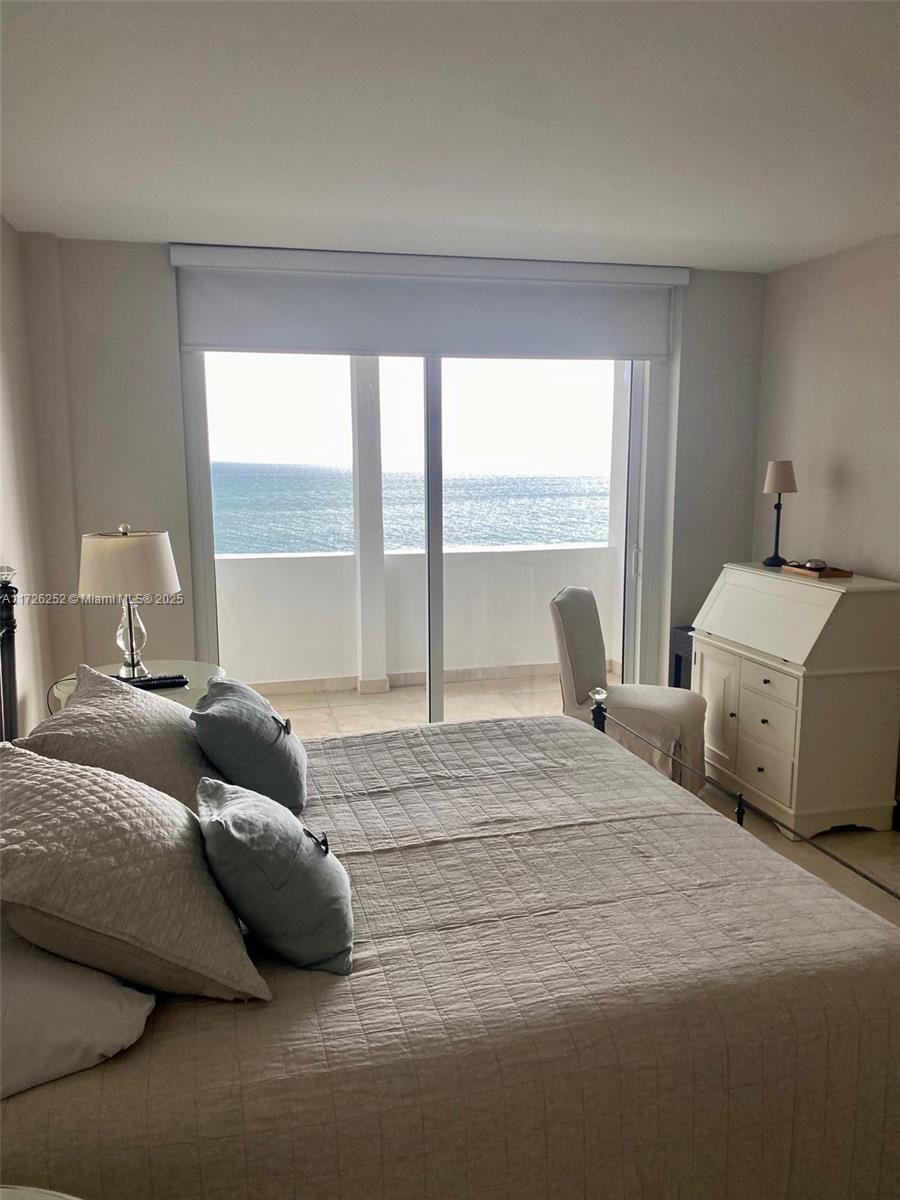 10275 Collins Avenue, Unit 1534 Bal Harbour, FL 33154 - Photo 11 of 33 master bedroom