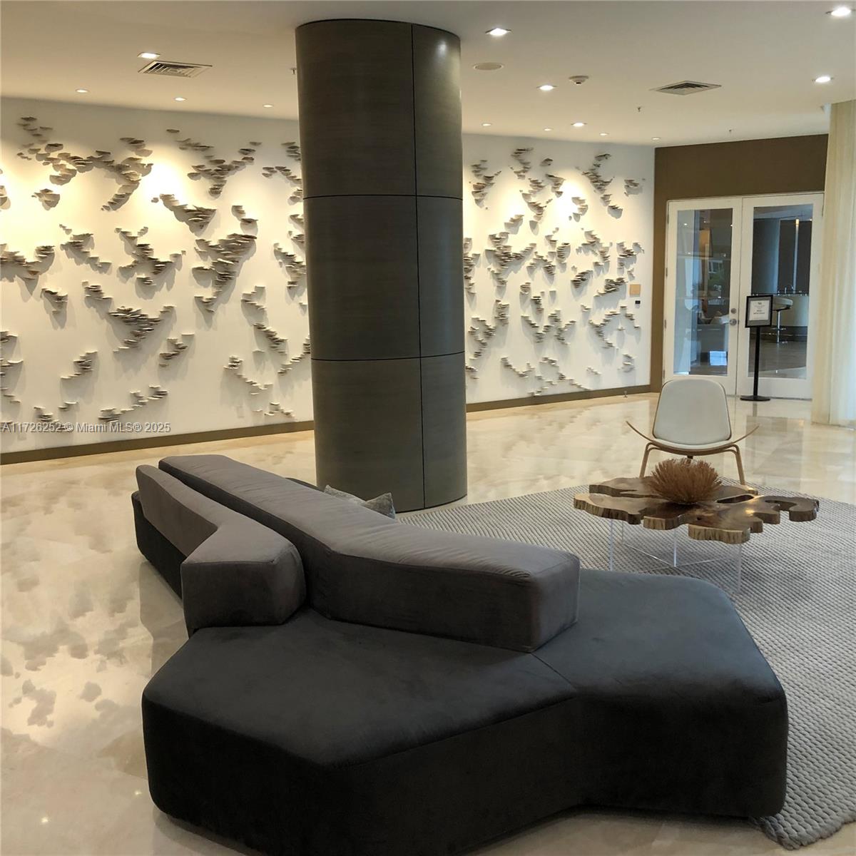 10275 Collins Avenue, Unit 1534 Bal Harbour, FL 33154 - Photo 20 of 33