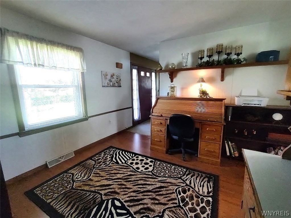 6275 Eckhardt Road Hamburg, NY 14085 - Photo 19 of 47