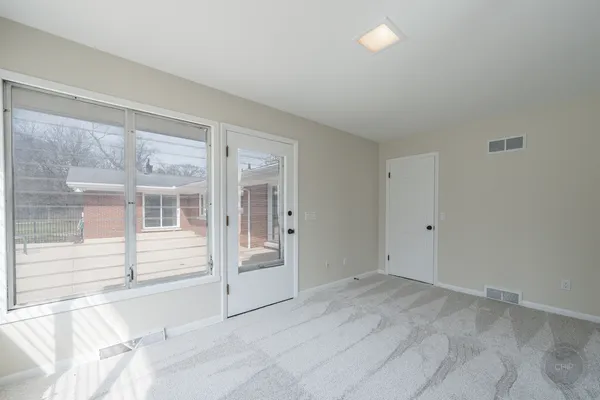 $899,900 | 15600 Griswold Springs Road, Plano, IL 60545