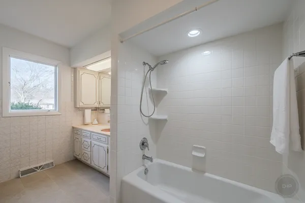 $899,900 | 15600 Griswold Springs Road, Plano, IL 60545