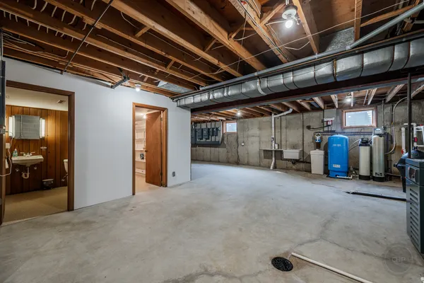 $899,900 | 15600 Griswold Springs Road, Plano, IL 60545