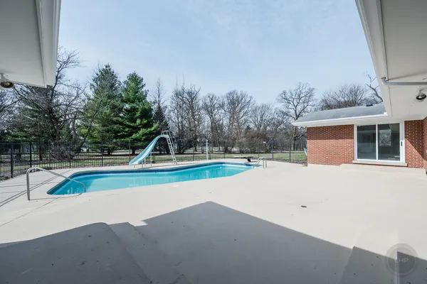 $899,900 | 15600 Griswold Springs Road, Plano, IL 60545