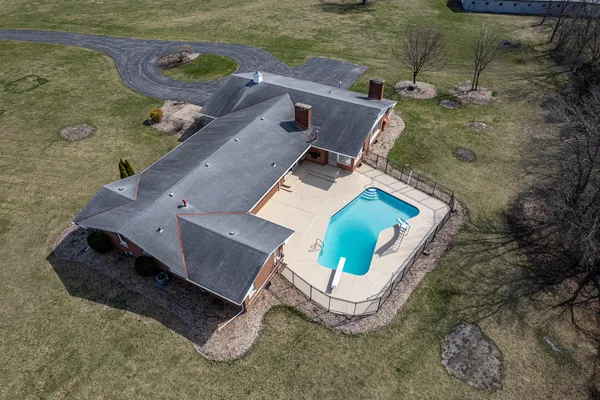 $899,900 | 15600 Griswold Springs Road, Plano, IL 60545