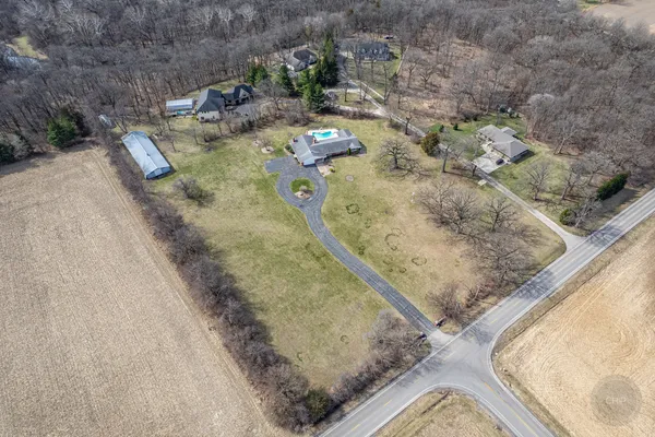 $899,900 | 15600 Griswold Springs Road, Plano, IL 60545