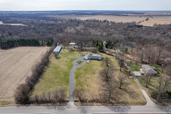 $899,900 | 15600 Griswold Springs Road, Plano, IL 60545