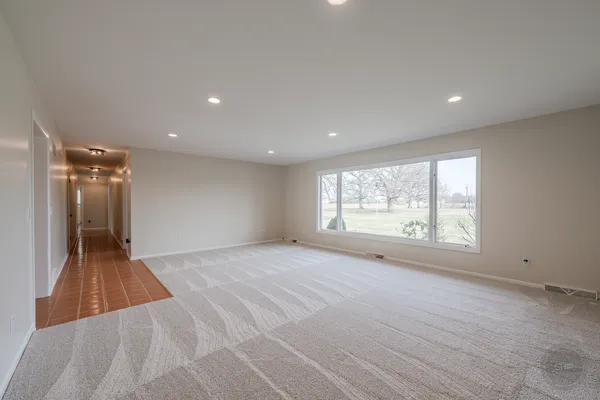 $899,900 | 15600 Griswold Springs Road, Plano, IL 60545