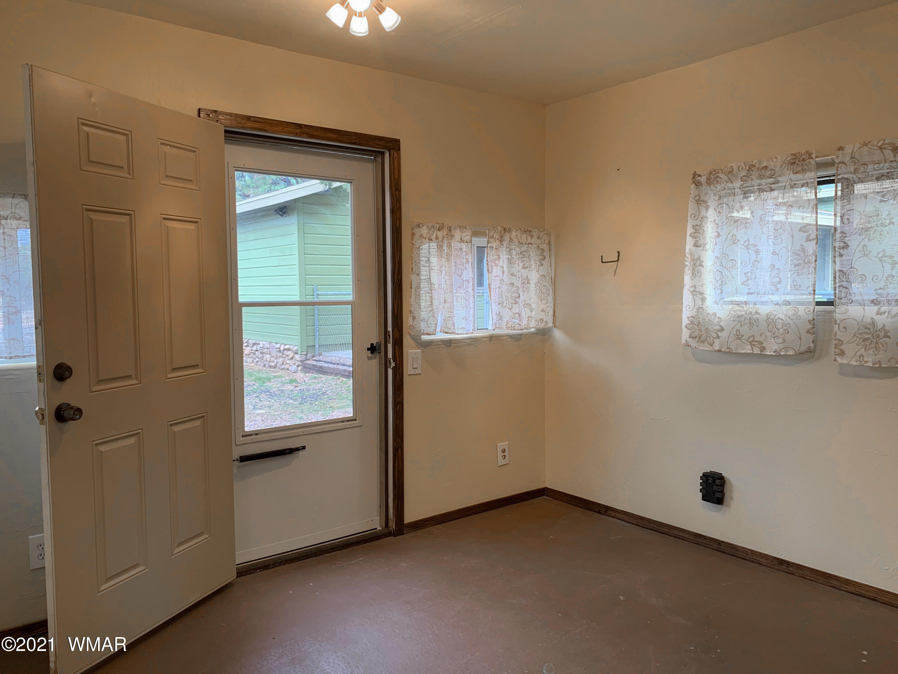1908 Chevelon Road Overgaard, AZ 85933 - Photo 30 of 36
