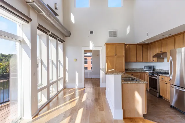 $4,350 | 60 Winooski Falls Way, Unit 1410, Winooski, VT 05404