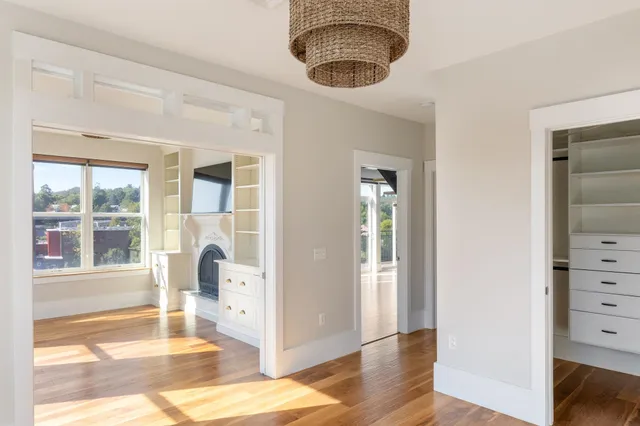 $4,350 | 60 Winooski Falls Way, Unit 1410, Winooski, VT 05404