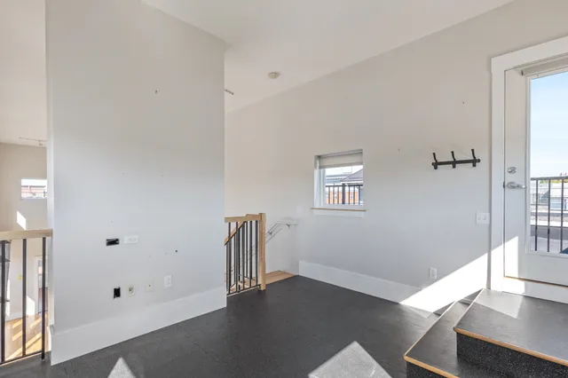 $4,350 | 60 Winooski Falls Way, Unit 1410, Winooski, VT 05404