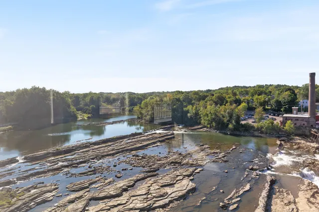 $4,350 | 60 Winooski Falls Way, Unit 1410, Winooski, VT 05404