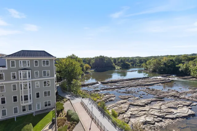 $4,350 | 60 Winooski Falls Way, Unit 1410, Winooski, VT 05404