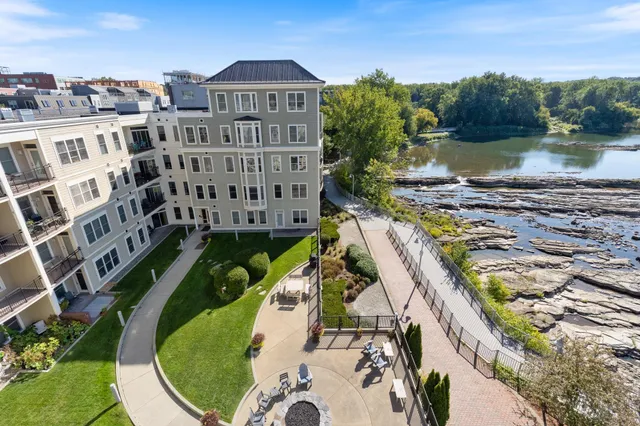 $4,350 | 60 Winooski Falls Way, Unit 1410, Winooski, VT 05404