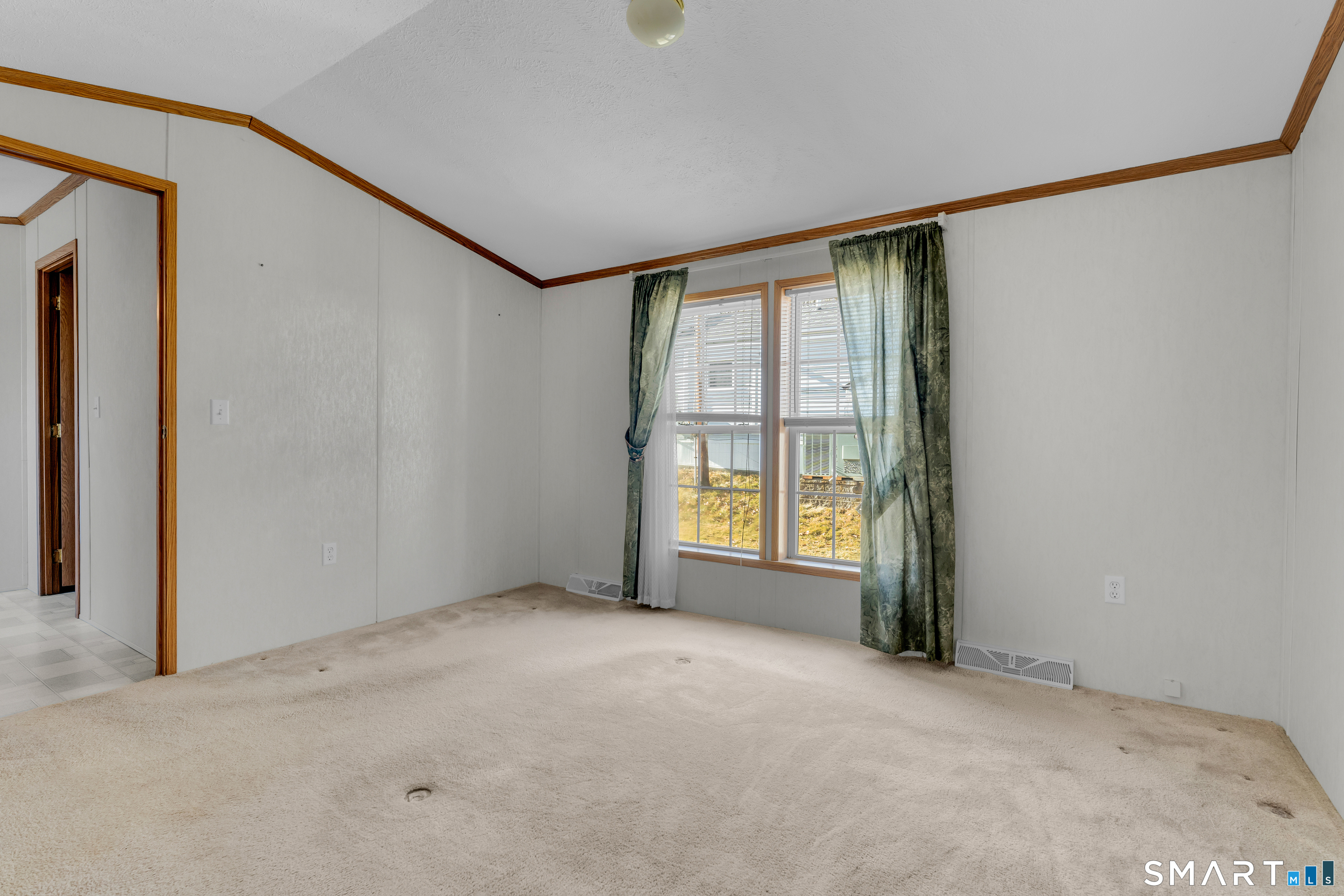 4 Maple Road Southington, CT 06489 - Photo 18 of 35