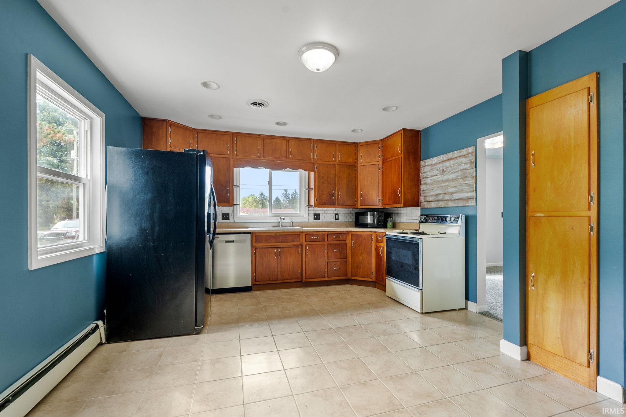 8935 Trier Road Fort Wayne, IN 46815 - Photo 13 of 36 Gallery Image 13