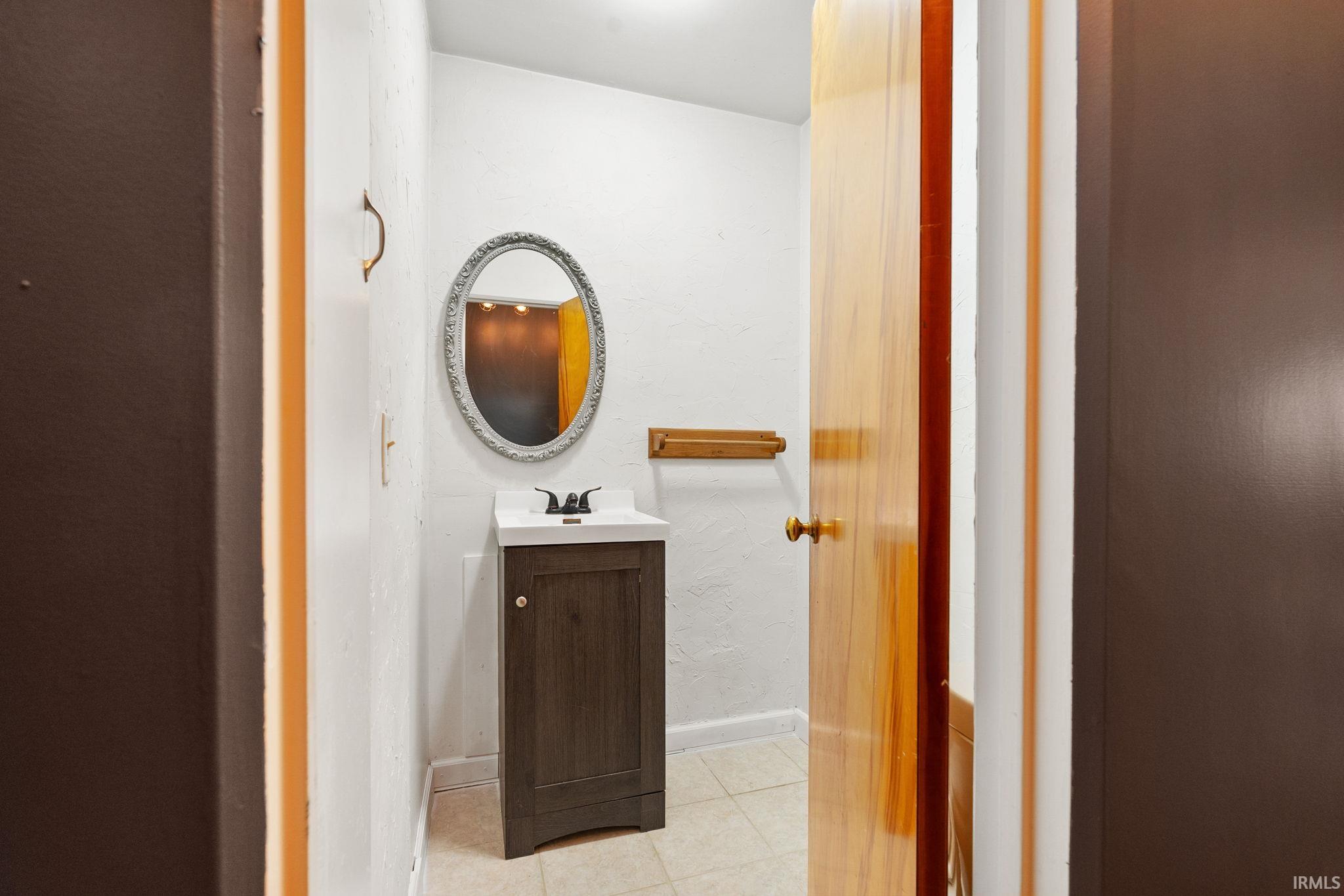 8935 Trier Road Fort Wayne, IN 46815 - Photo 23 of 36 Gallery Image 23