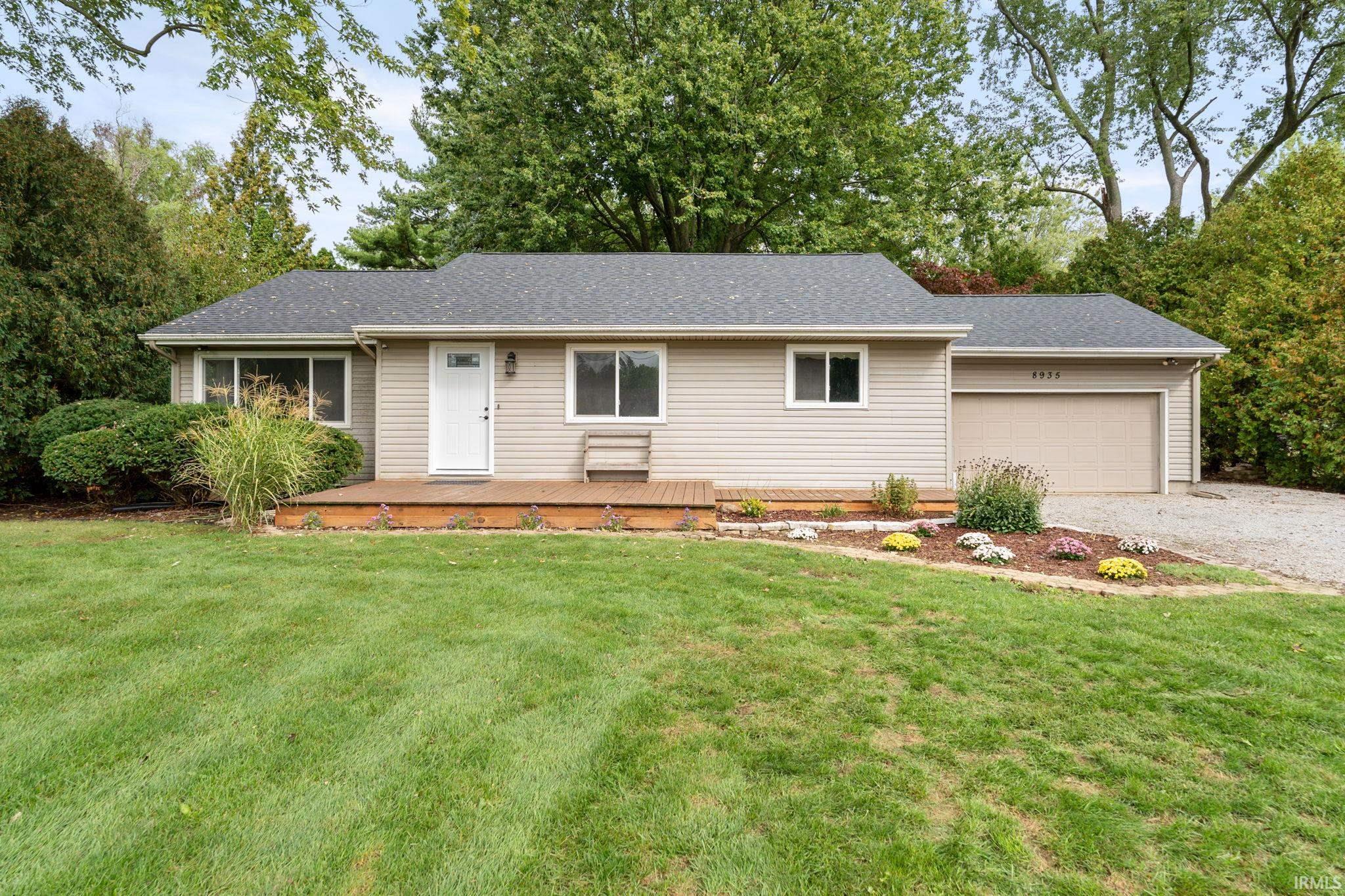 8935 Trier Road Fort Wayne, IN 46815 - Photo 3 of 36 Gallery Image 3