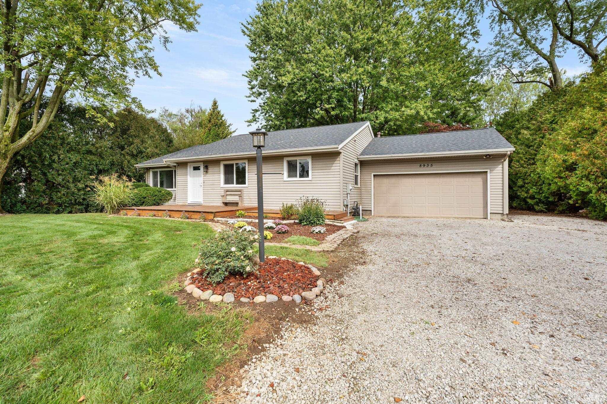8935 Trier Road Fort Wayne, IN 46815 - Photo 4 of 36 Gallery Image 4